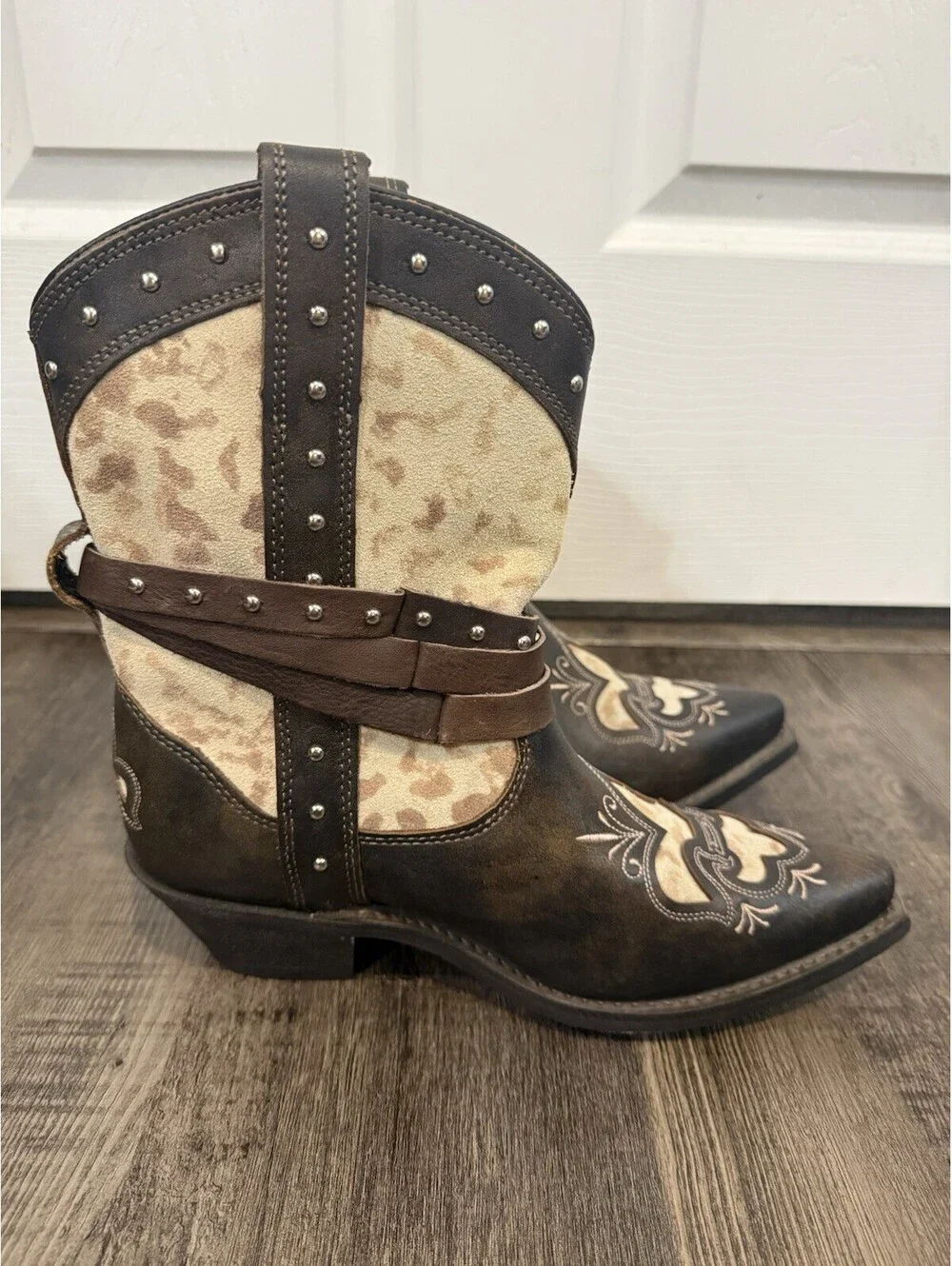 Rockin Country Collection Brown Leather Cowgirl Boots Women's Size 7.5 W NWT